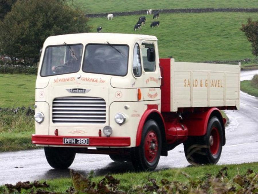  Leyland Comet 90 1952 года  (фото 4 из 5)